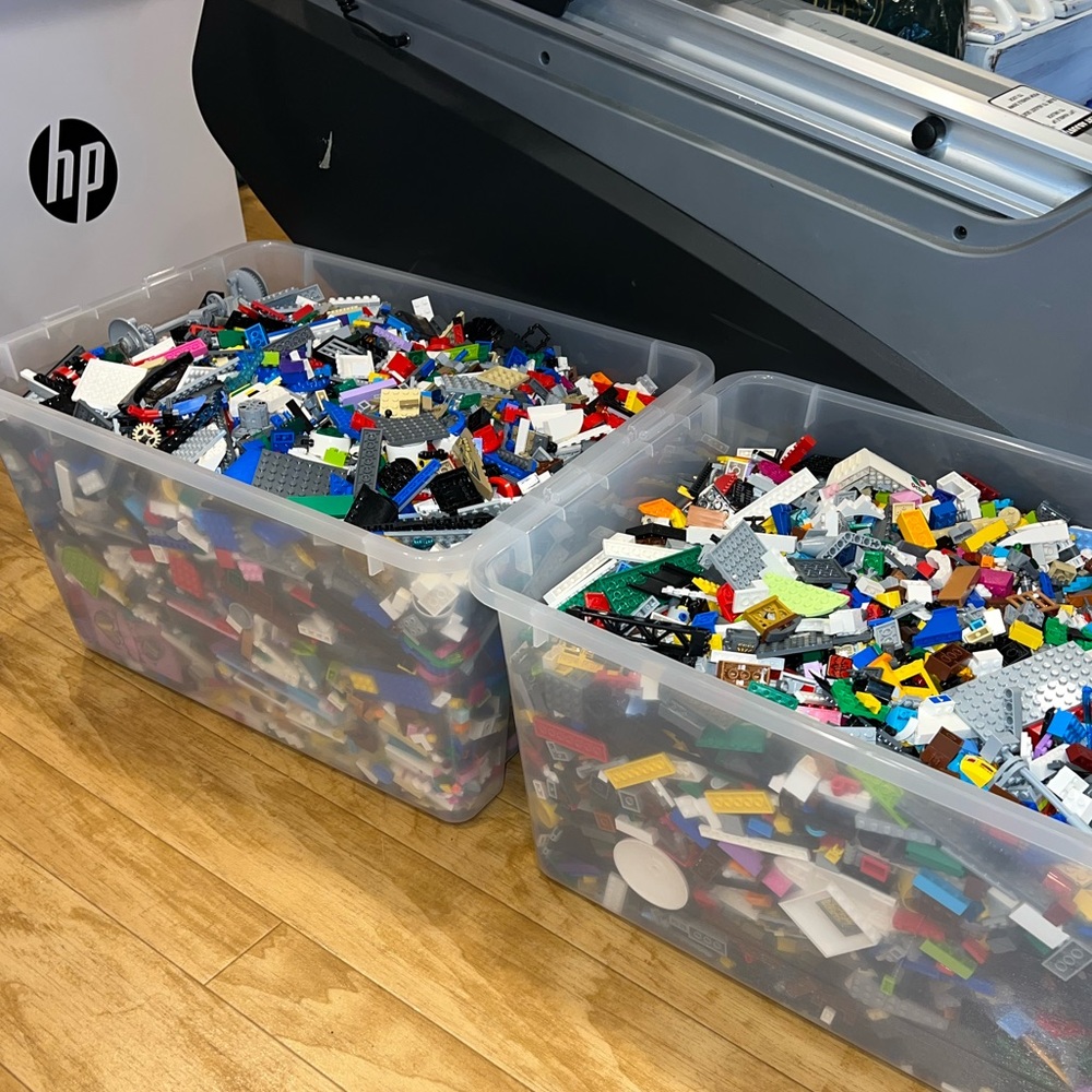 4lbs Genuine LEGO - Bulk Bricks Parts Pieces Lot - Choose Boy or Girl Box